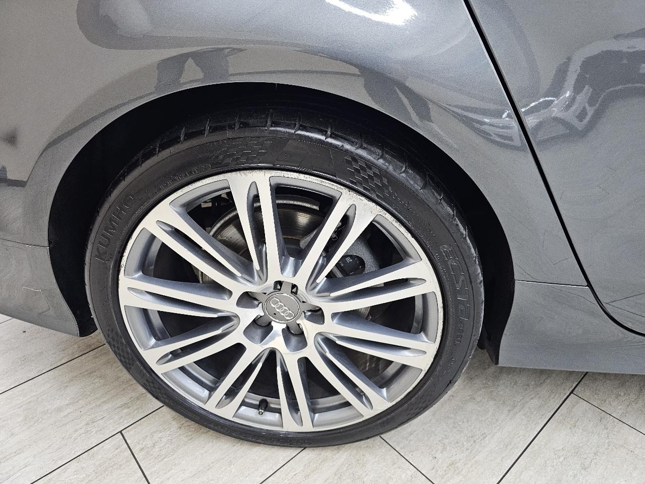 Audi A7 3.0T Premium quattro 2014