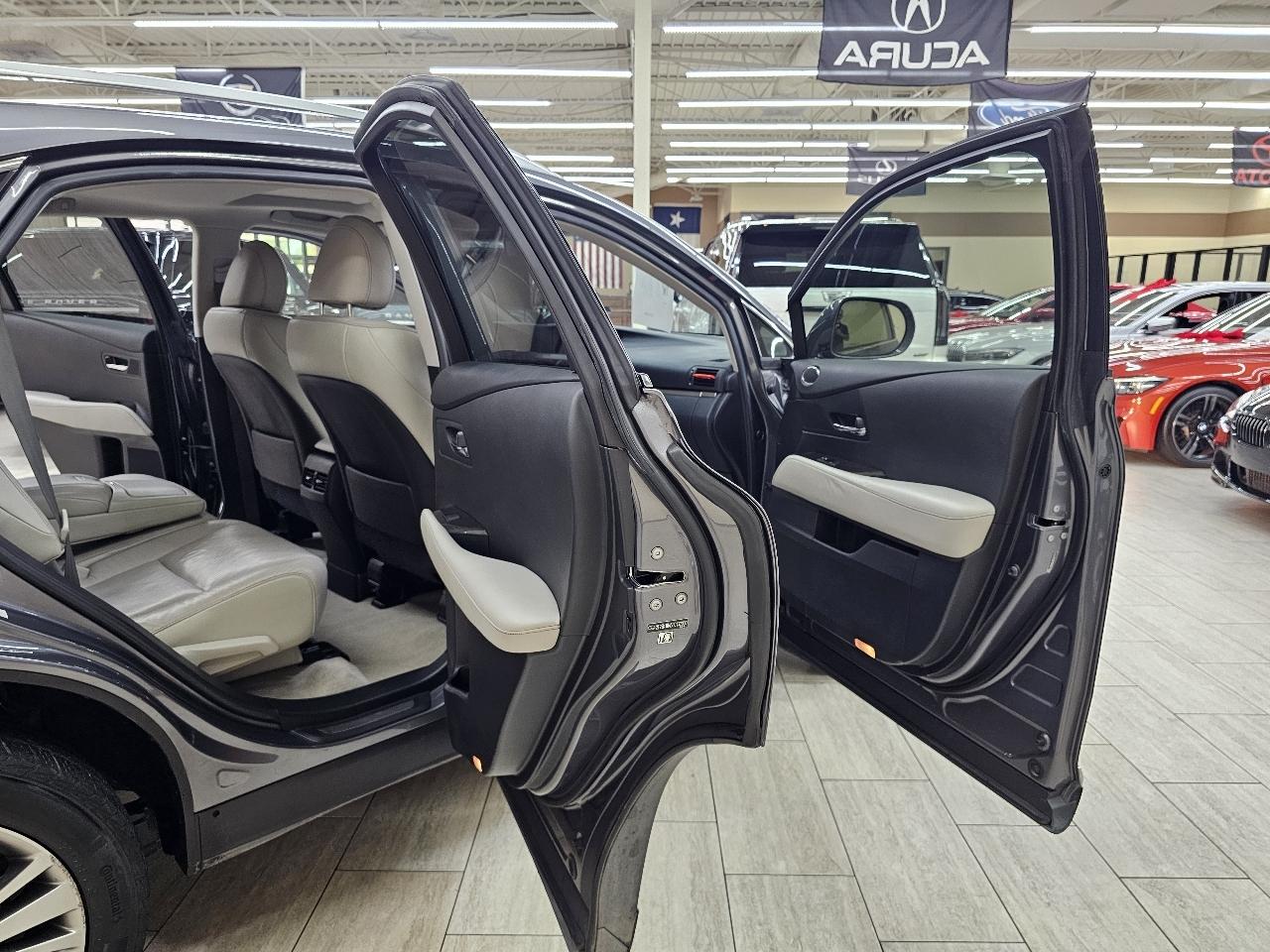 Lexus RX 350 FWD 2013