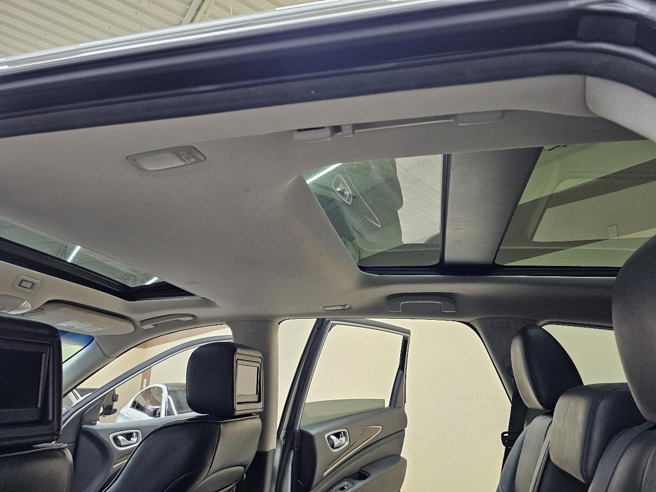 Infiniti QX60 Base AWD 2015