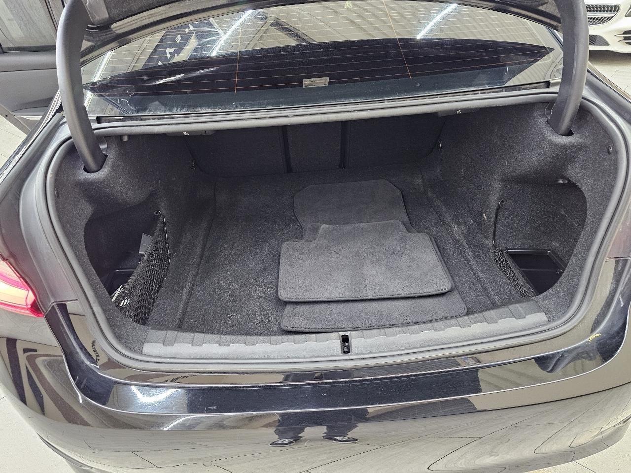 BMW 3-Series 330i 2020