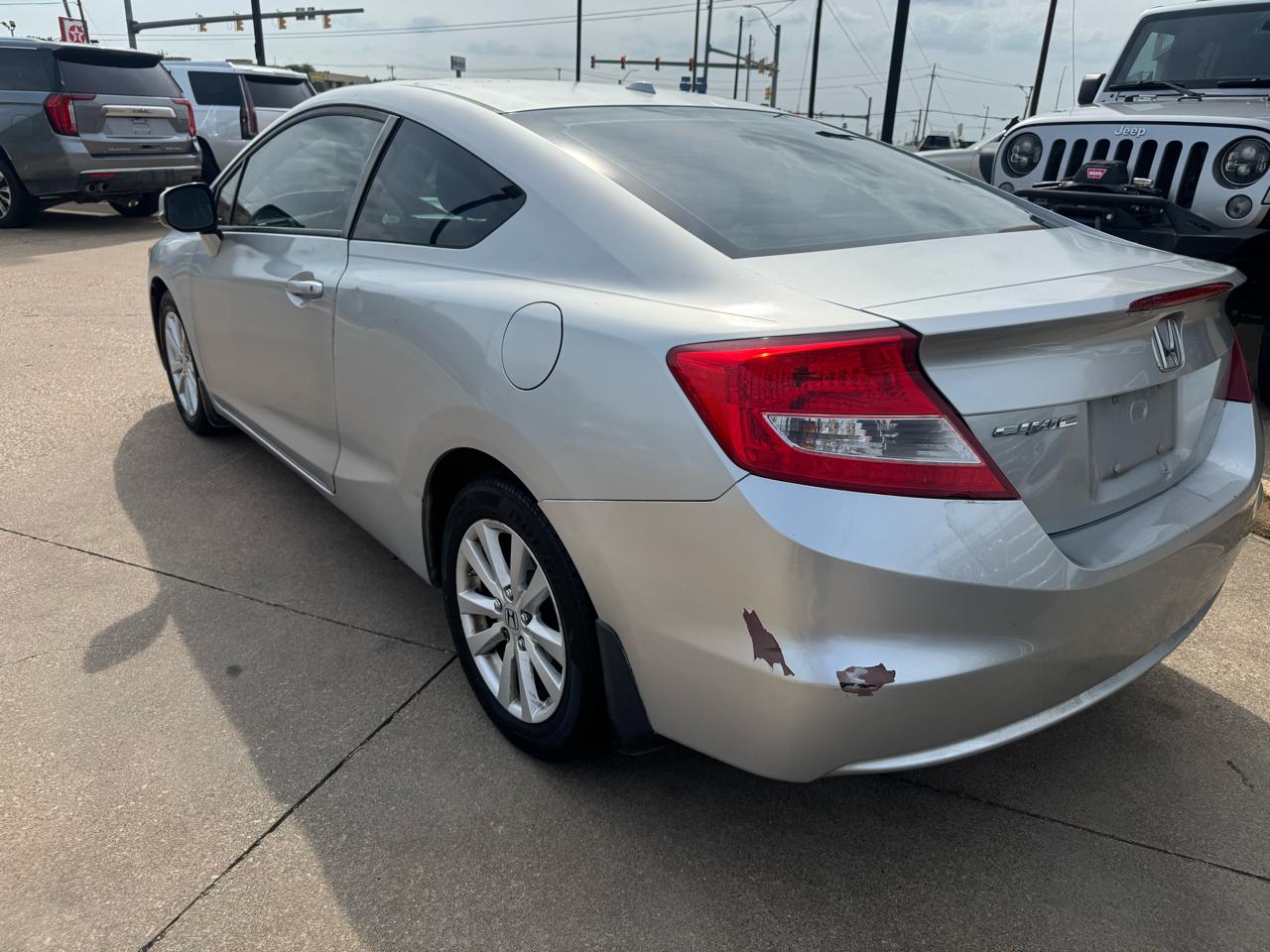 Honda Civic EX Coupe 5-Speed AT 2012