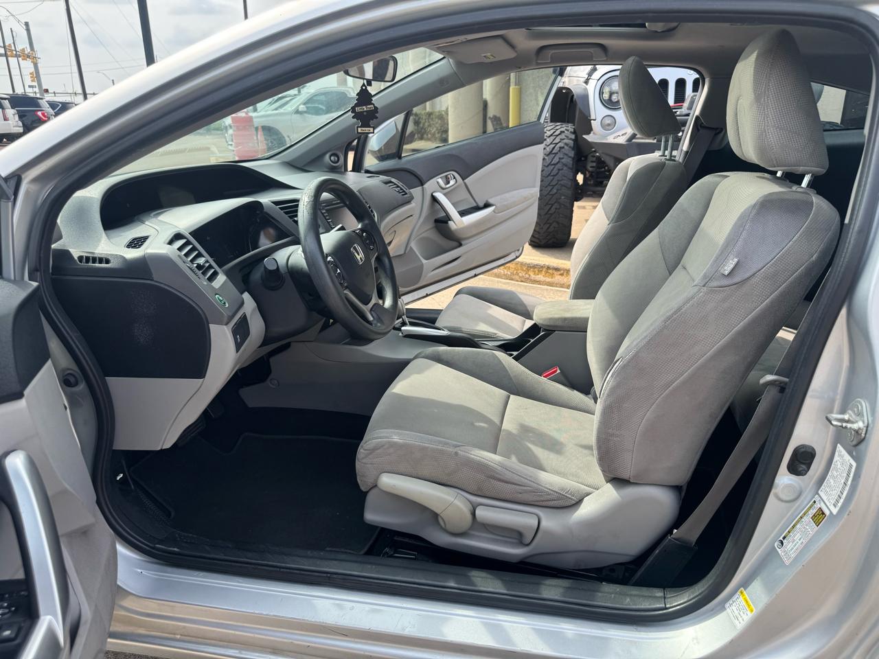 Honda Civic EX Coupe 5-Speed AT 2012