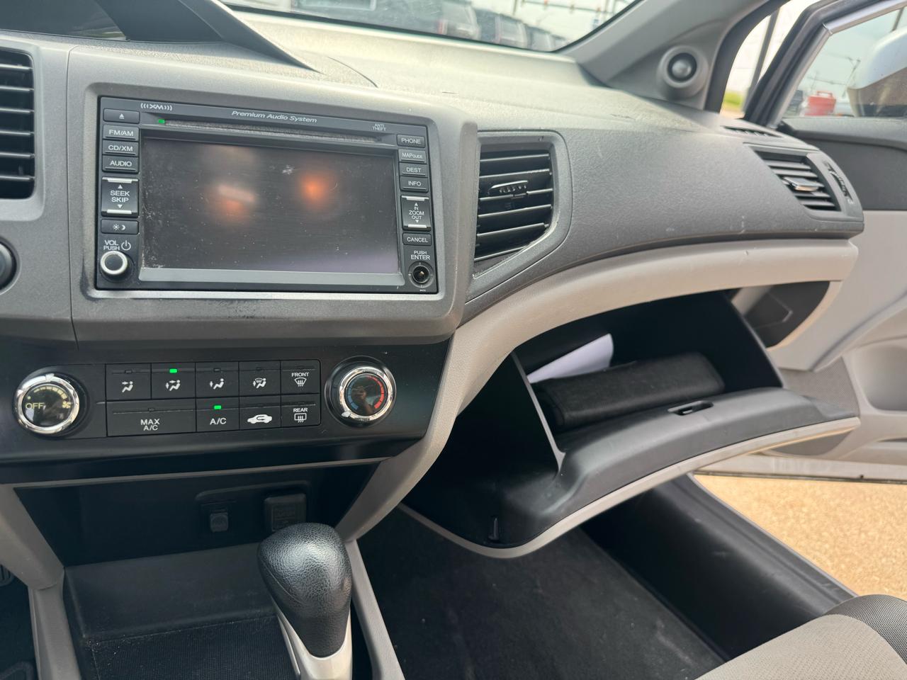 Honda Civic EX Coupe 5-Speed AT 2012