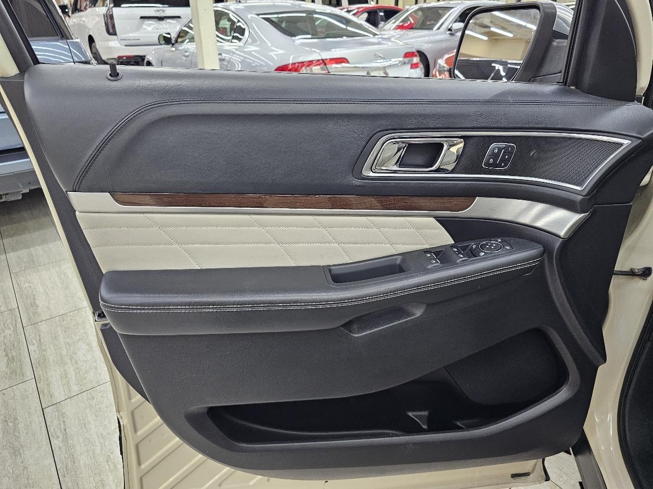 Ford Explorer Platinum AWD 2018