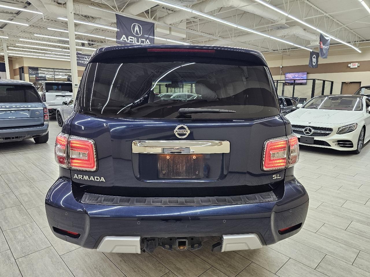 Nissan Armada Platinum 2WD 2017