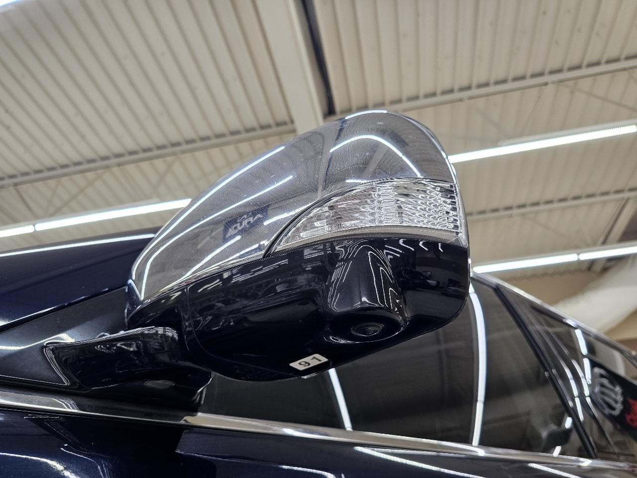 Nissan Armada Platinum 2WD 2017