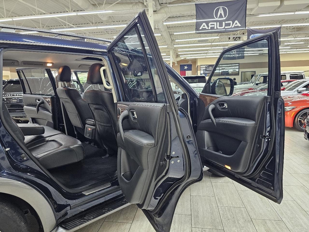 Nissan Armada Platinum 2WD 2017