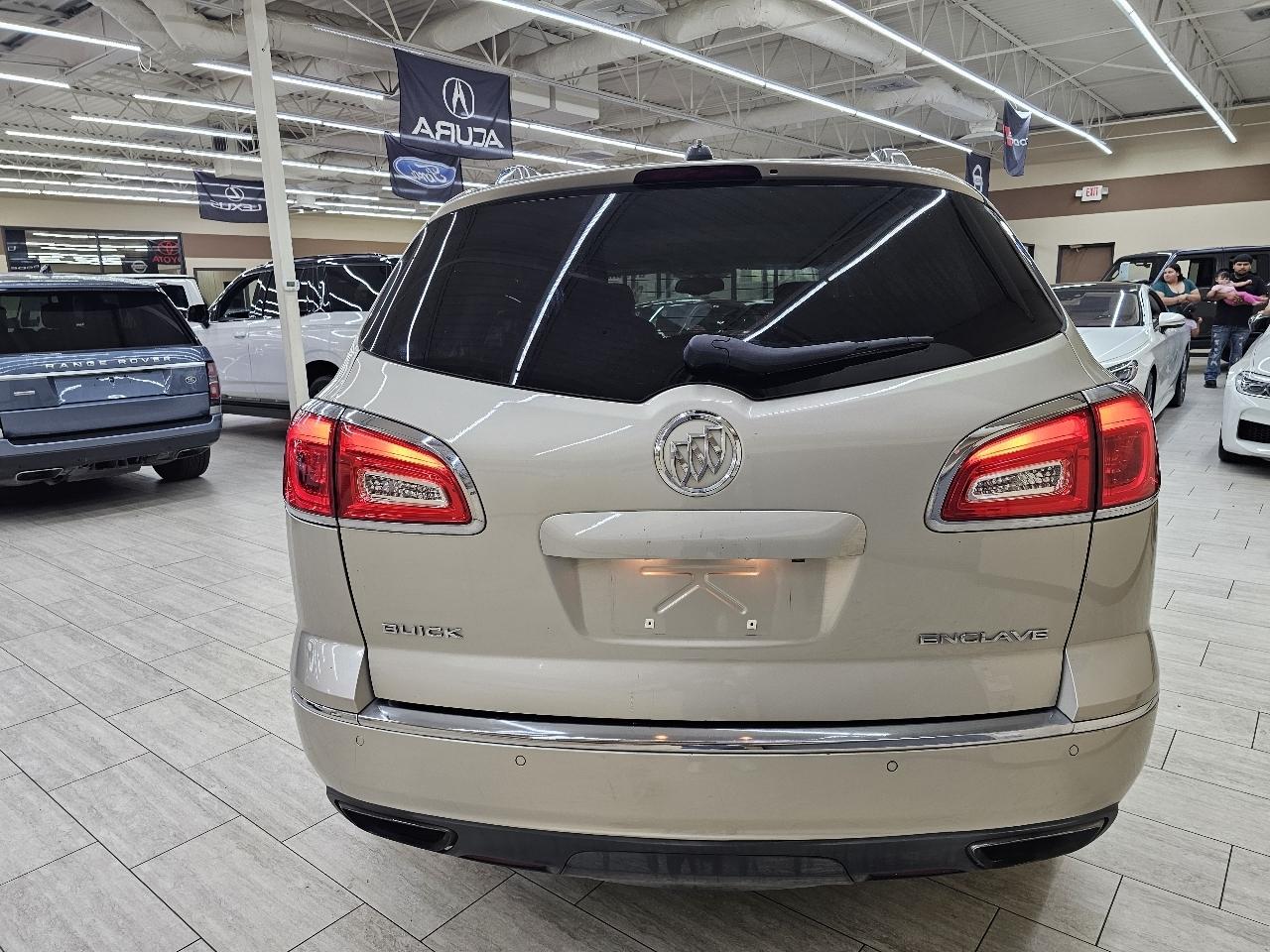 Buick Enclave Leather FWD 2016