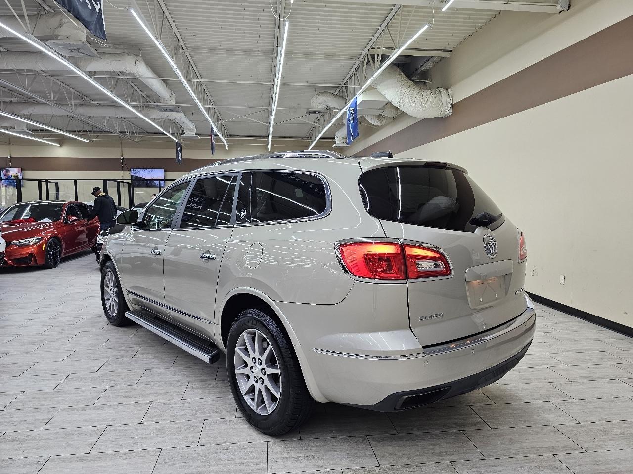 Buick Enclave Leather FWD 2016
