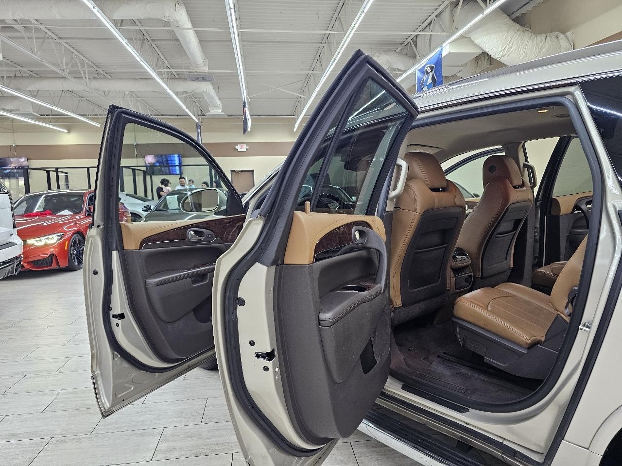 Buick Enclave Leather FWD 2016