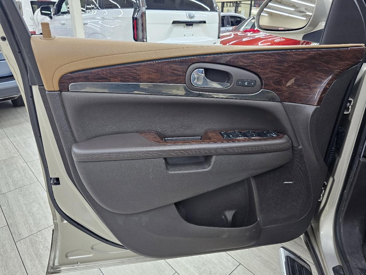 Buick Enclave Leather FWD 2016