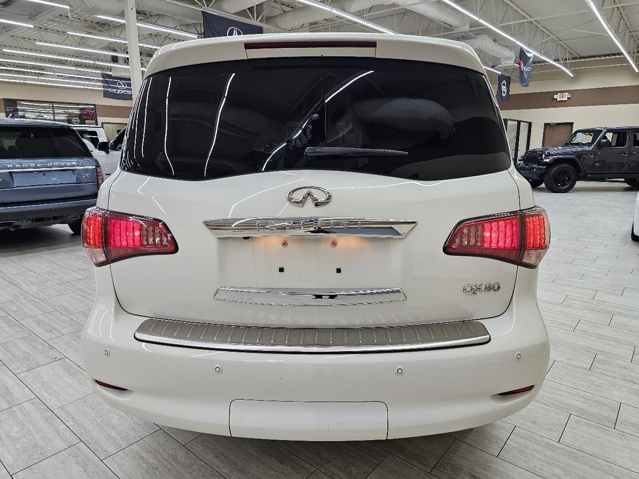 Infiniti QX80 2WD 2014