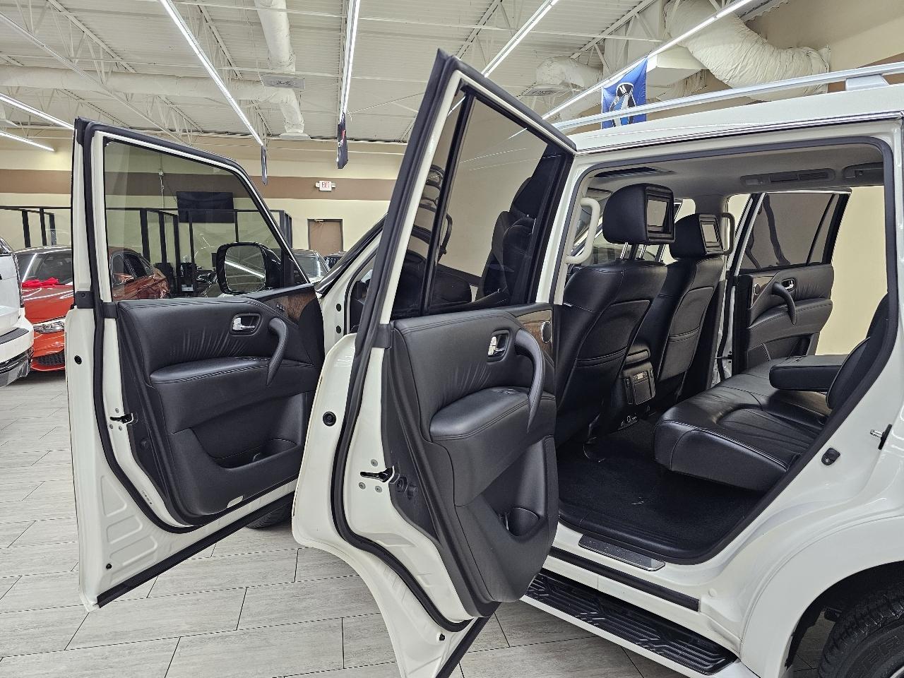 Infiniti QX80 2WD 2014