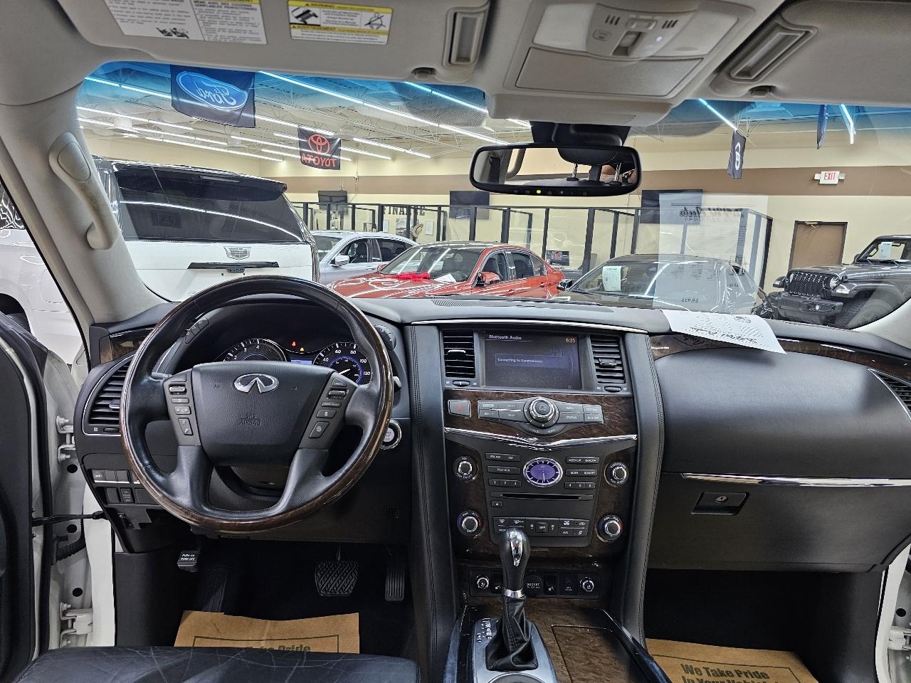 Infiniti QX80 2WD 2014