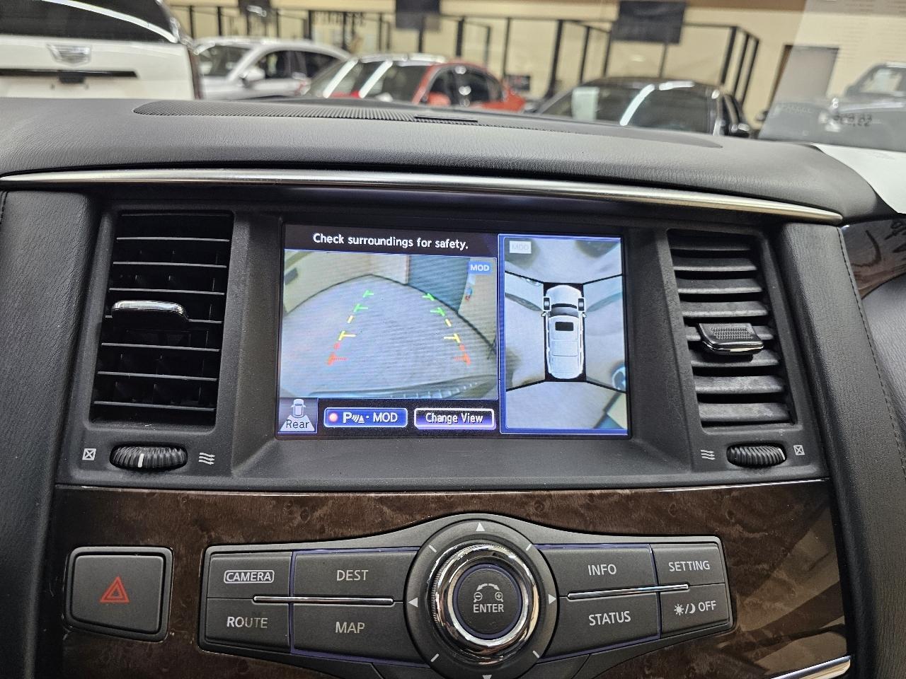 Infiniti QX80 2WD 2014