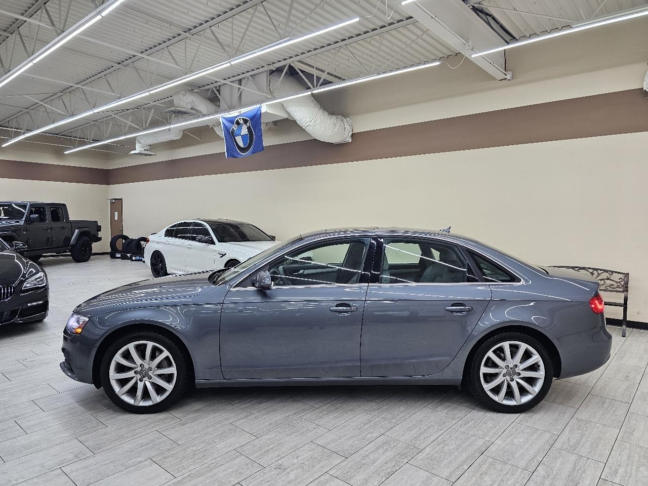 Audi A4 2.0T Sedan quattro Tiptronic 2013