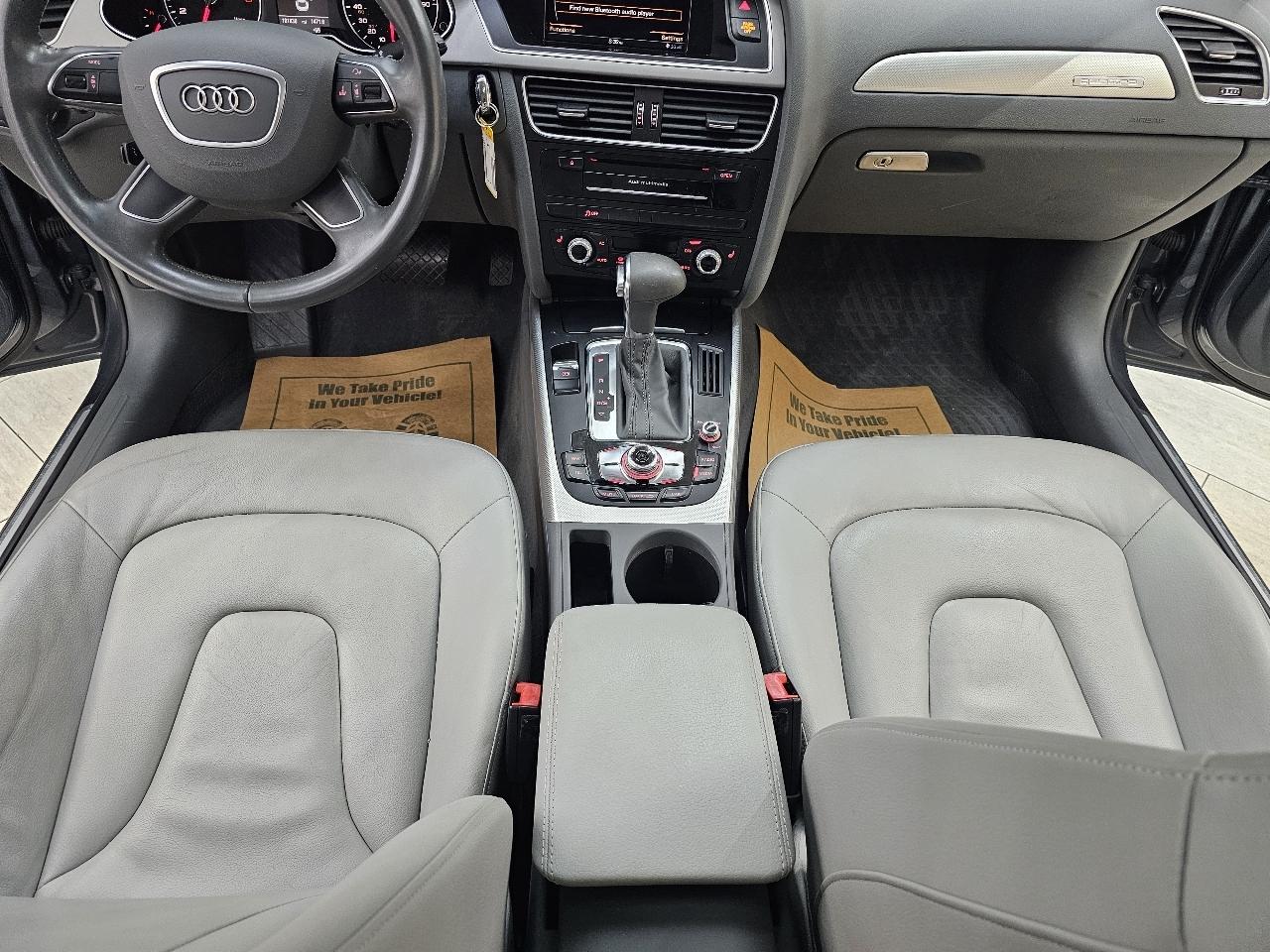 Audi A4 2.0T Sedan quattro Tiptronic 2013