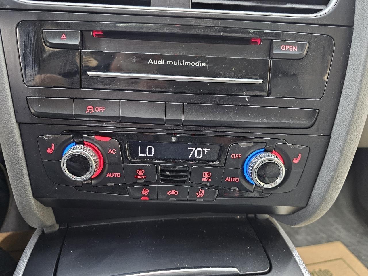 Audi A4 2.0T Sedan quattro Tiptronic 2013