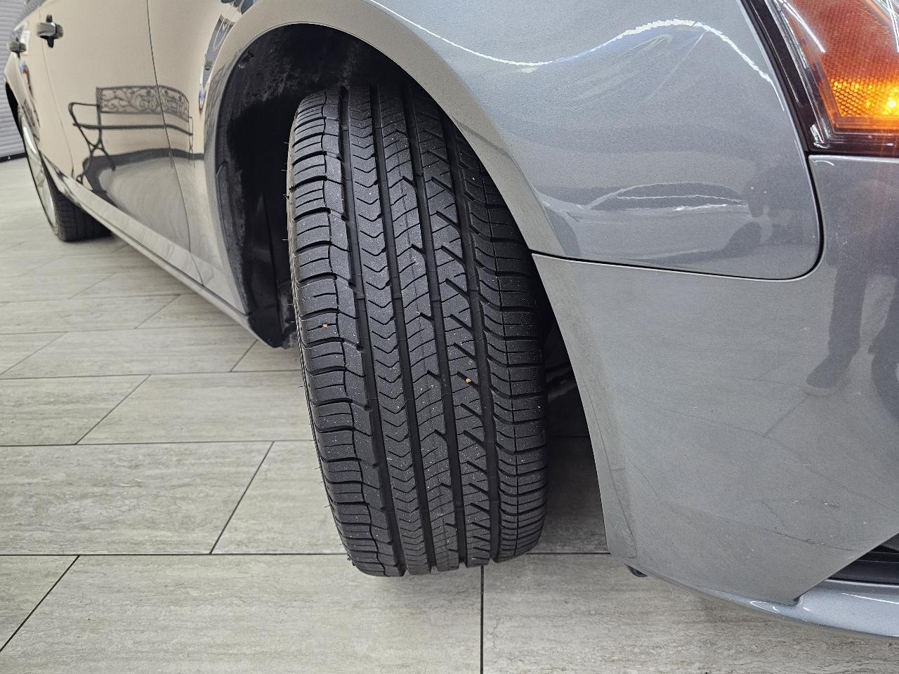 Audi A4 2.0T Sedan quattro Tiptronic 2013