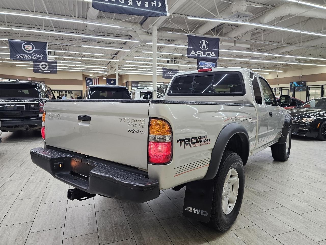 Toyota Tacoma Xtracab V6 4WD 2004