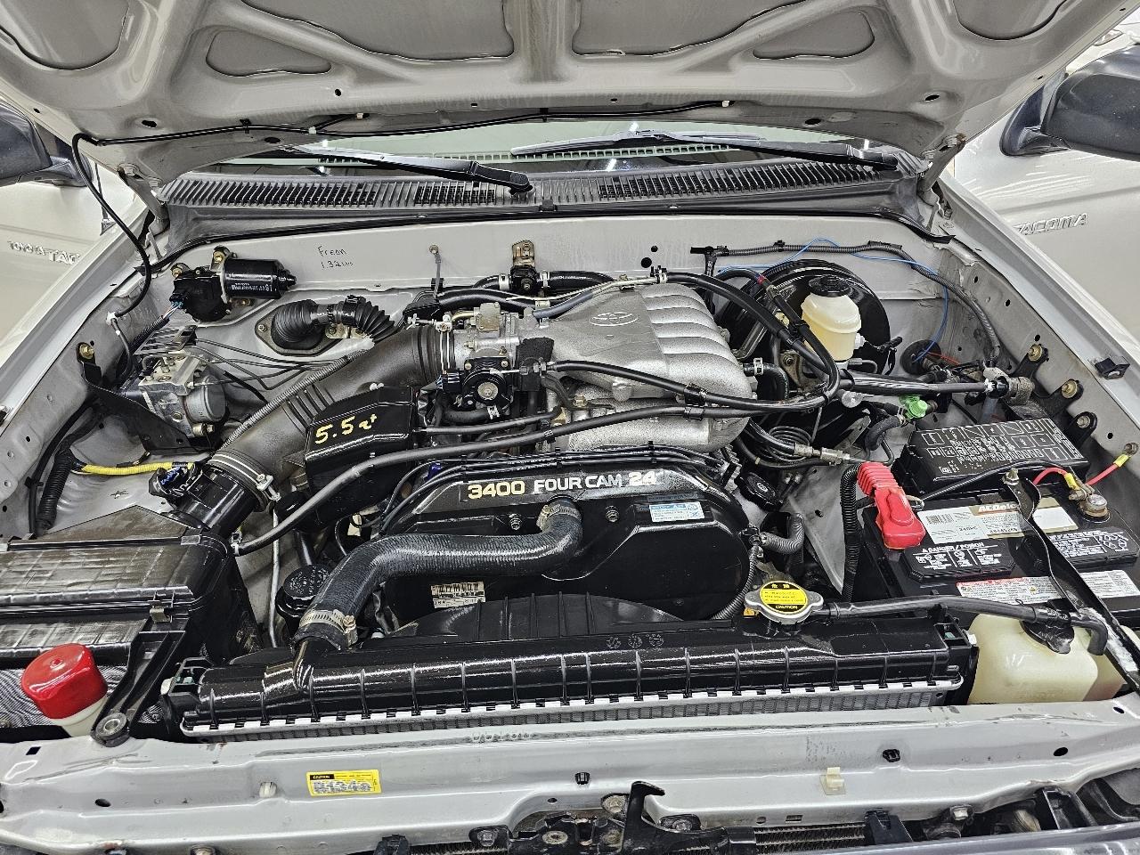 Toyota Tacoma Xtracab V6 4WD 2004