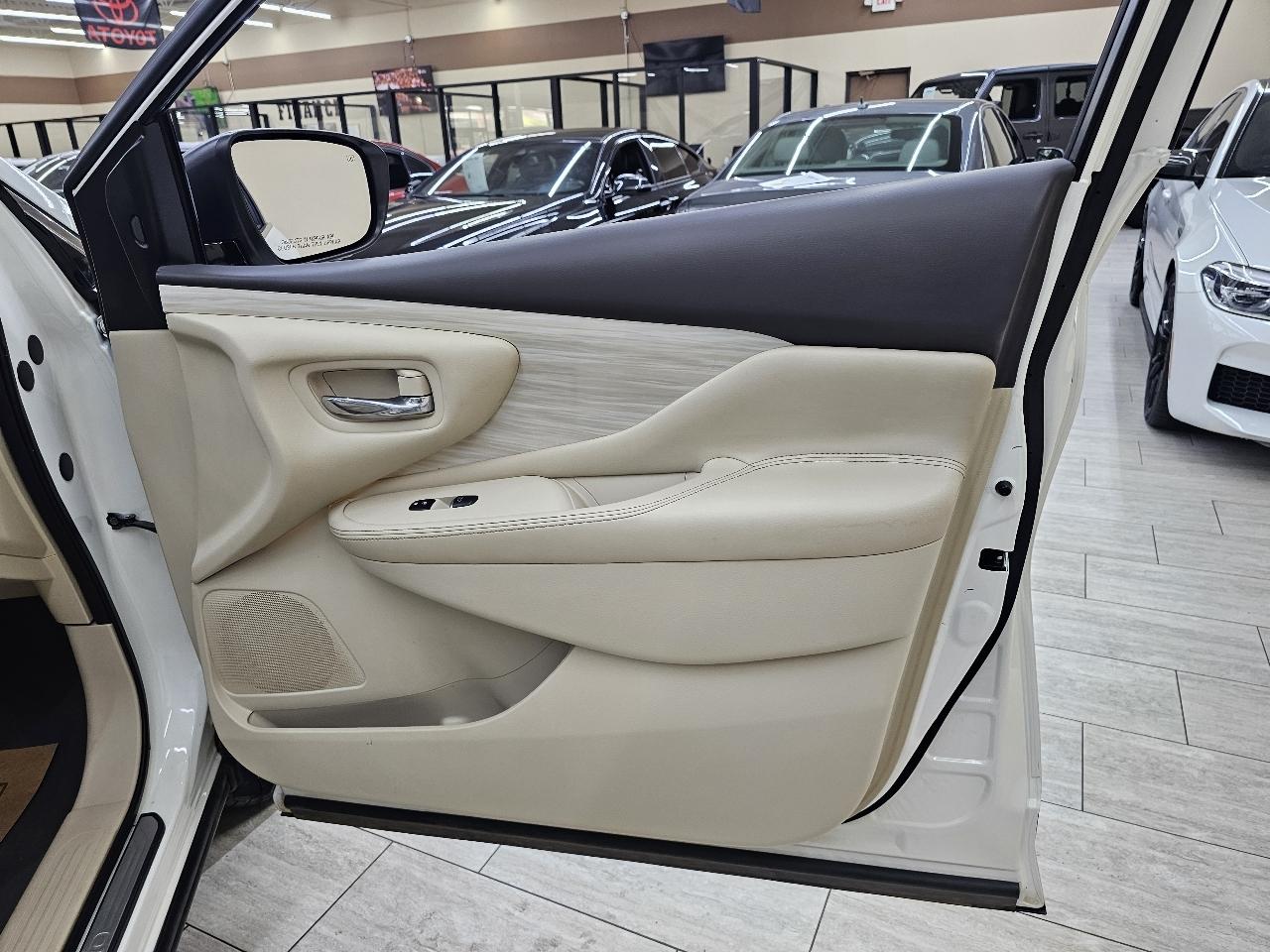 Nissan Murano Platinum FWD 2017