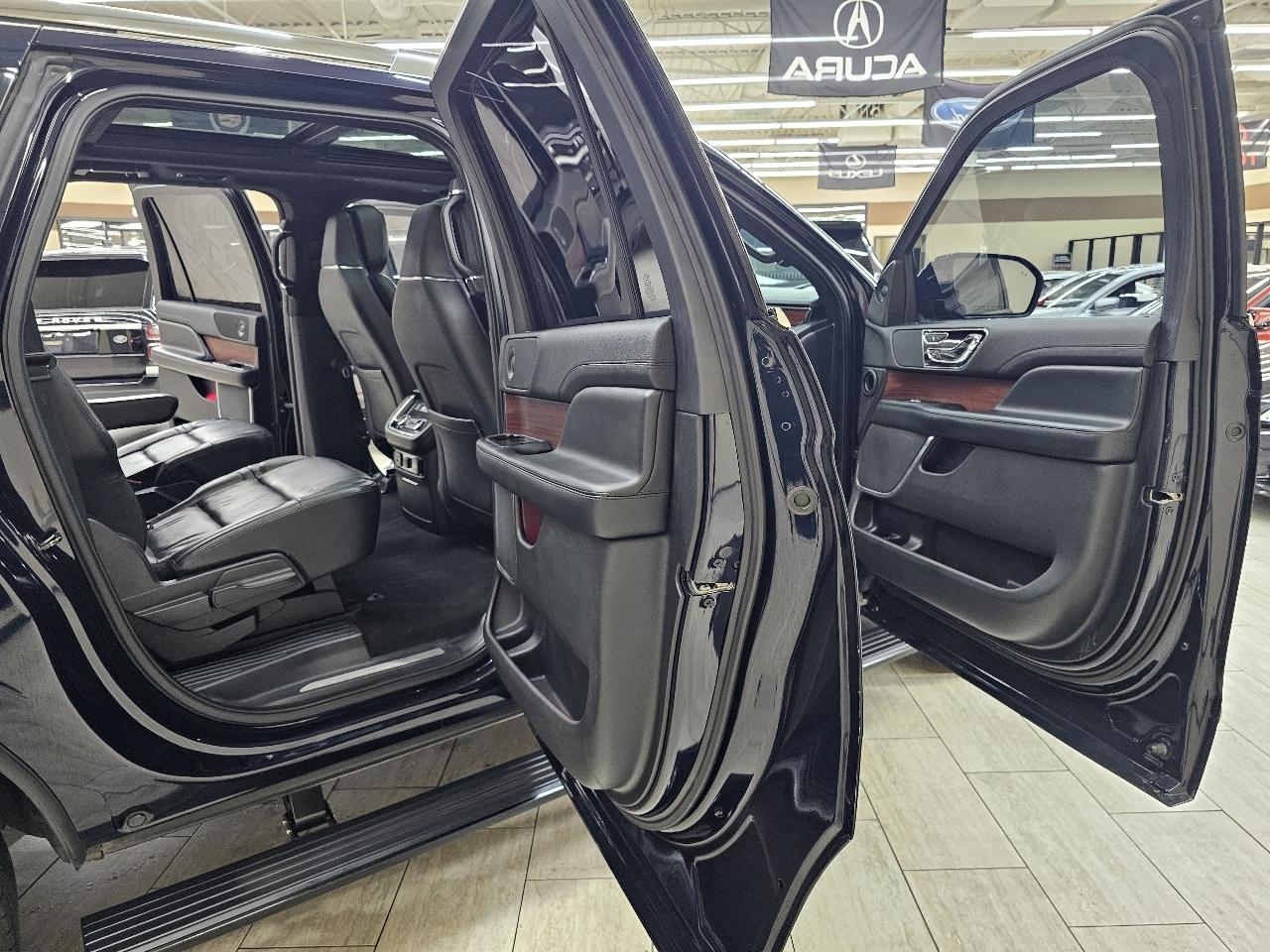 Lincoln Navigator L Reserve 2WD 2021