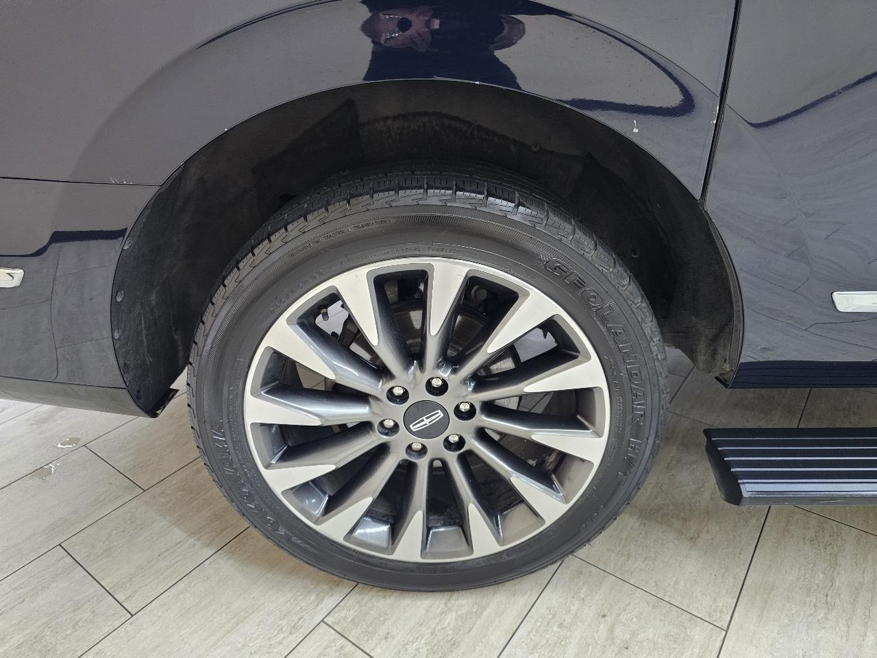 Lincoln Navigator L Reserve 2WD 2021