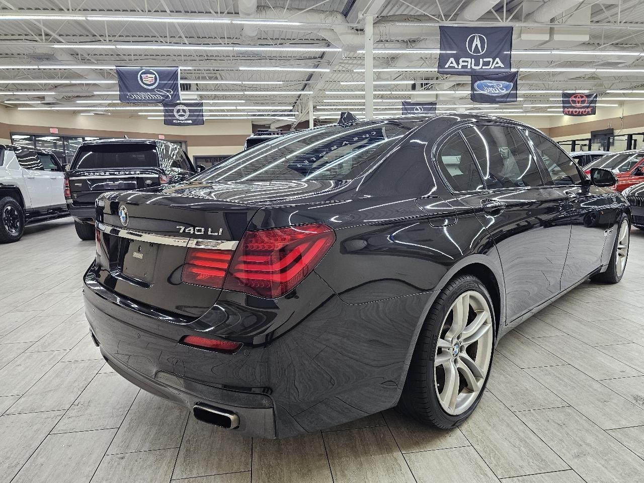 BMW 7-Series 740iL 2015