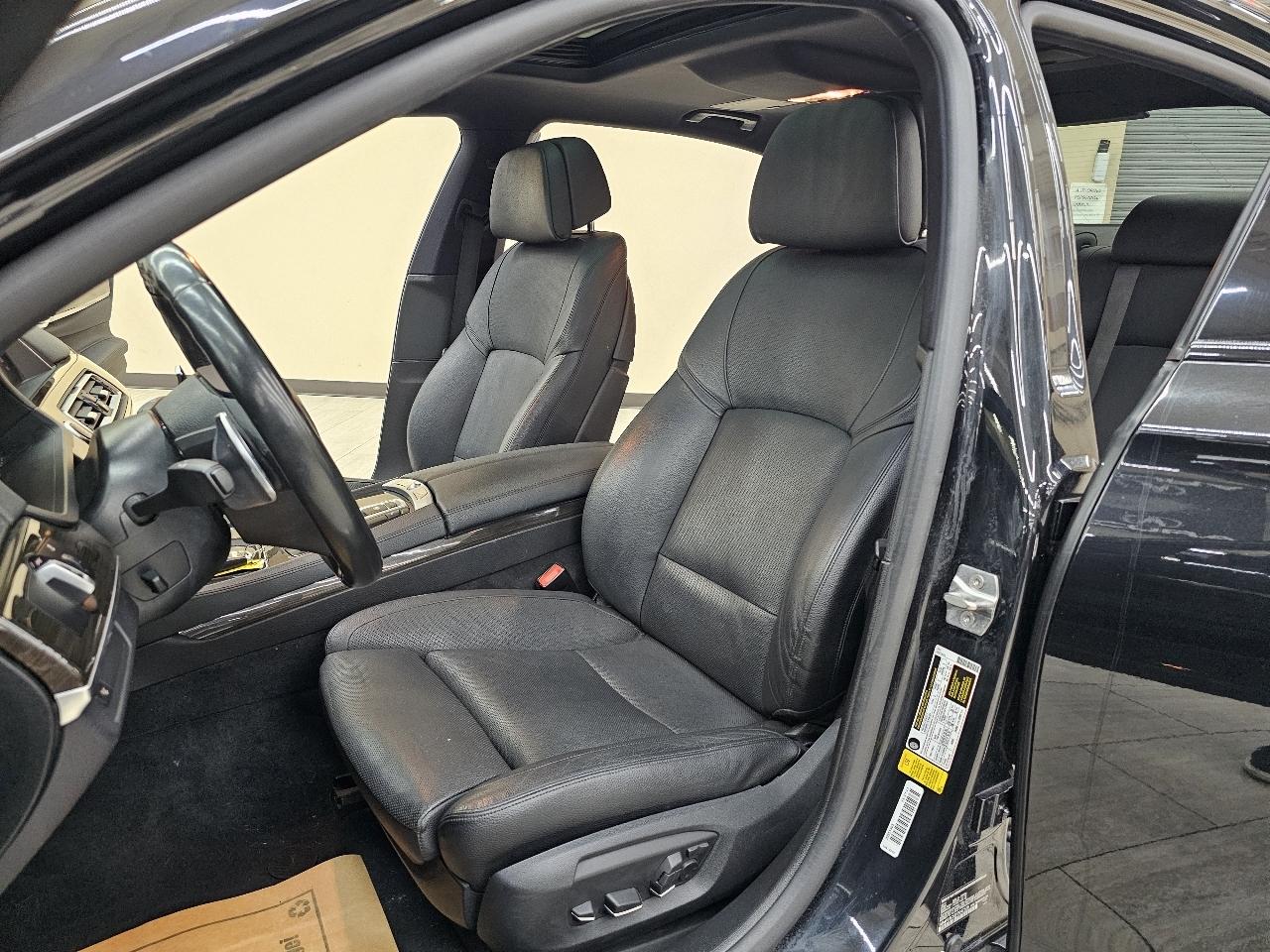 BMW 7-Series 740iL 2015