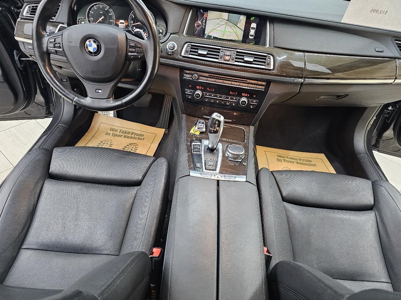 BMW 7-Series 740iL 2015
