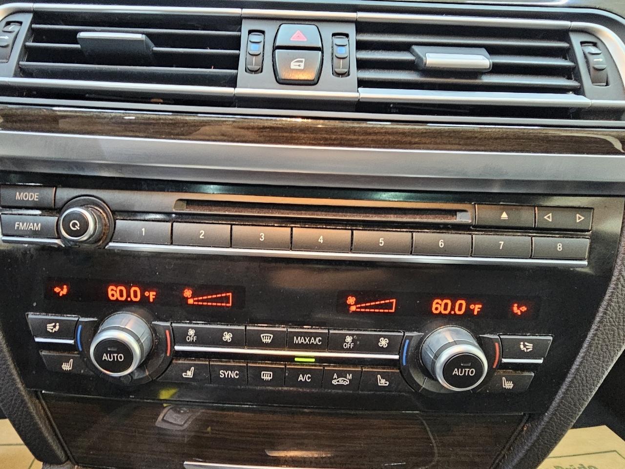 BMW 7-Series 740iL 2015