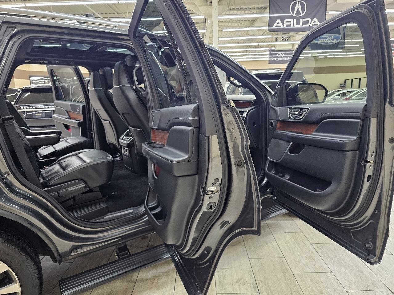 Lincoln Navigator Select 2WD 2018