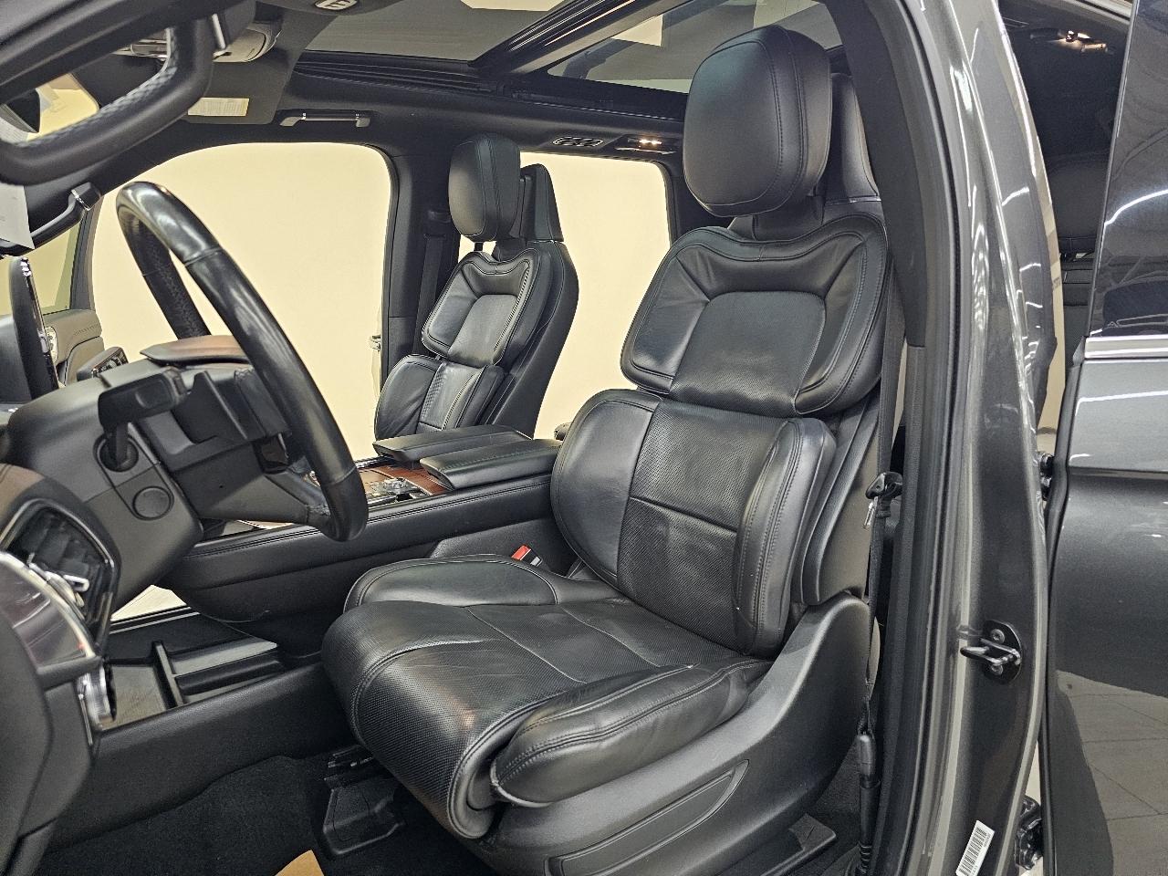 Lincoln Navigator Select 2WD 2018