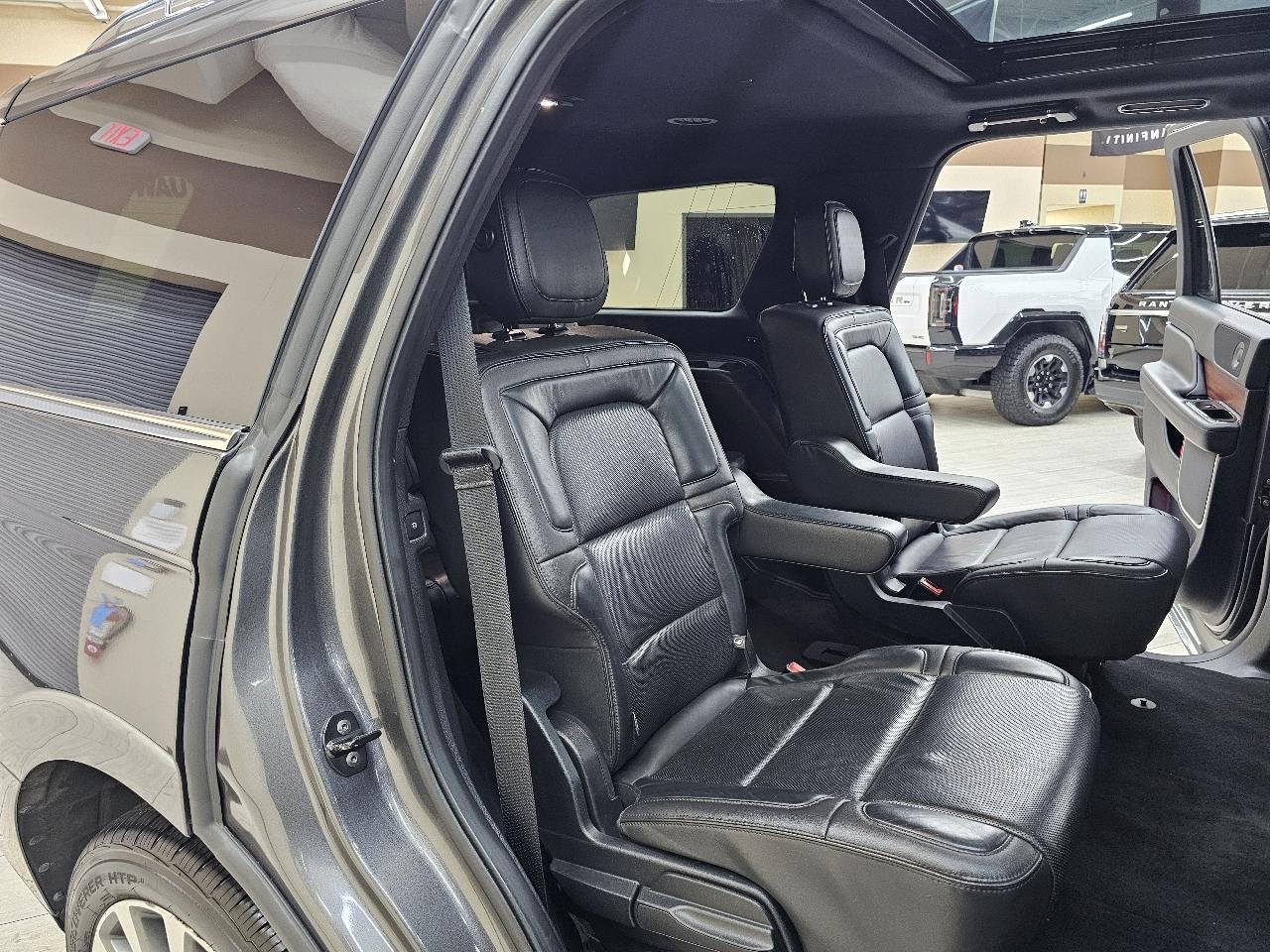 Lincoln Navigator Select 2WD 2018