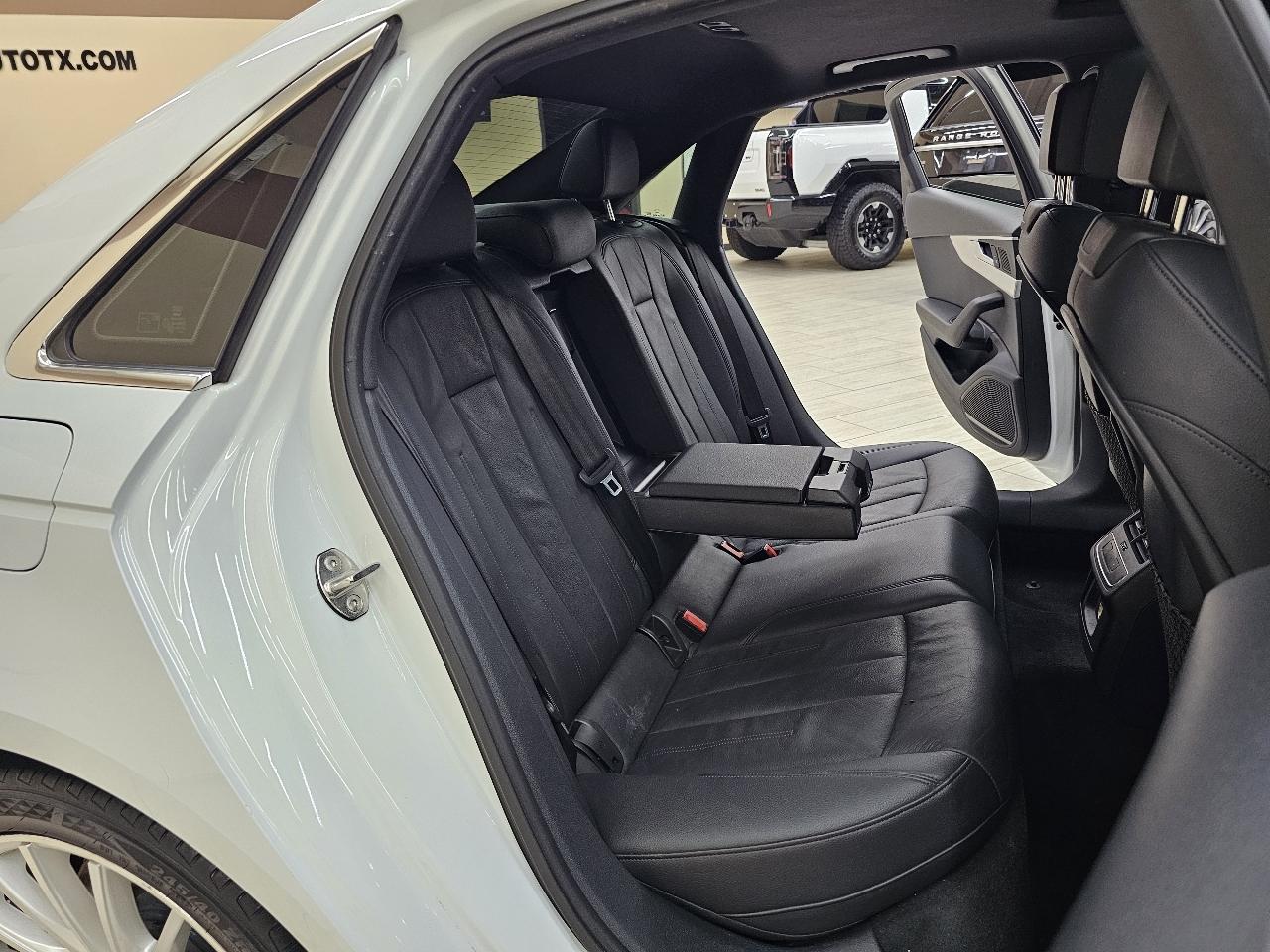 Audi A4 2.0T Premium Plus Sedan 2017