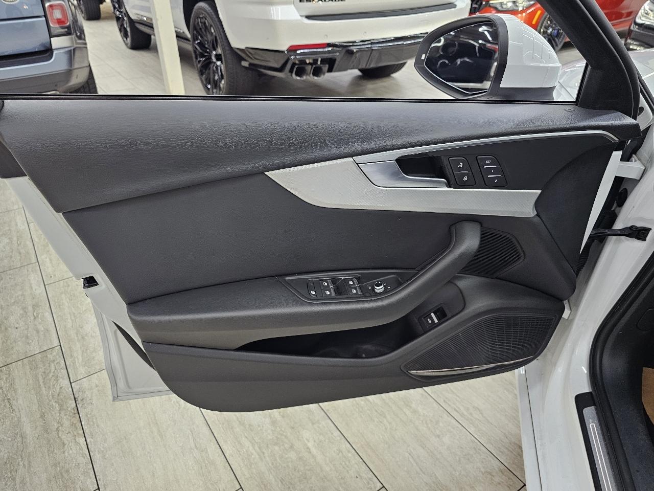 Audi A4 2.0T Premium Plus Sedan 2017