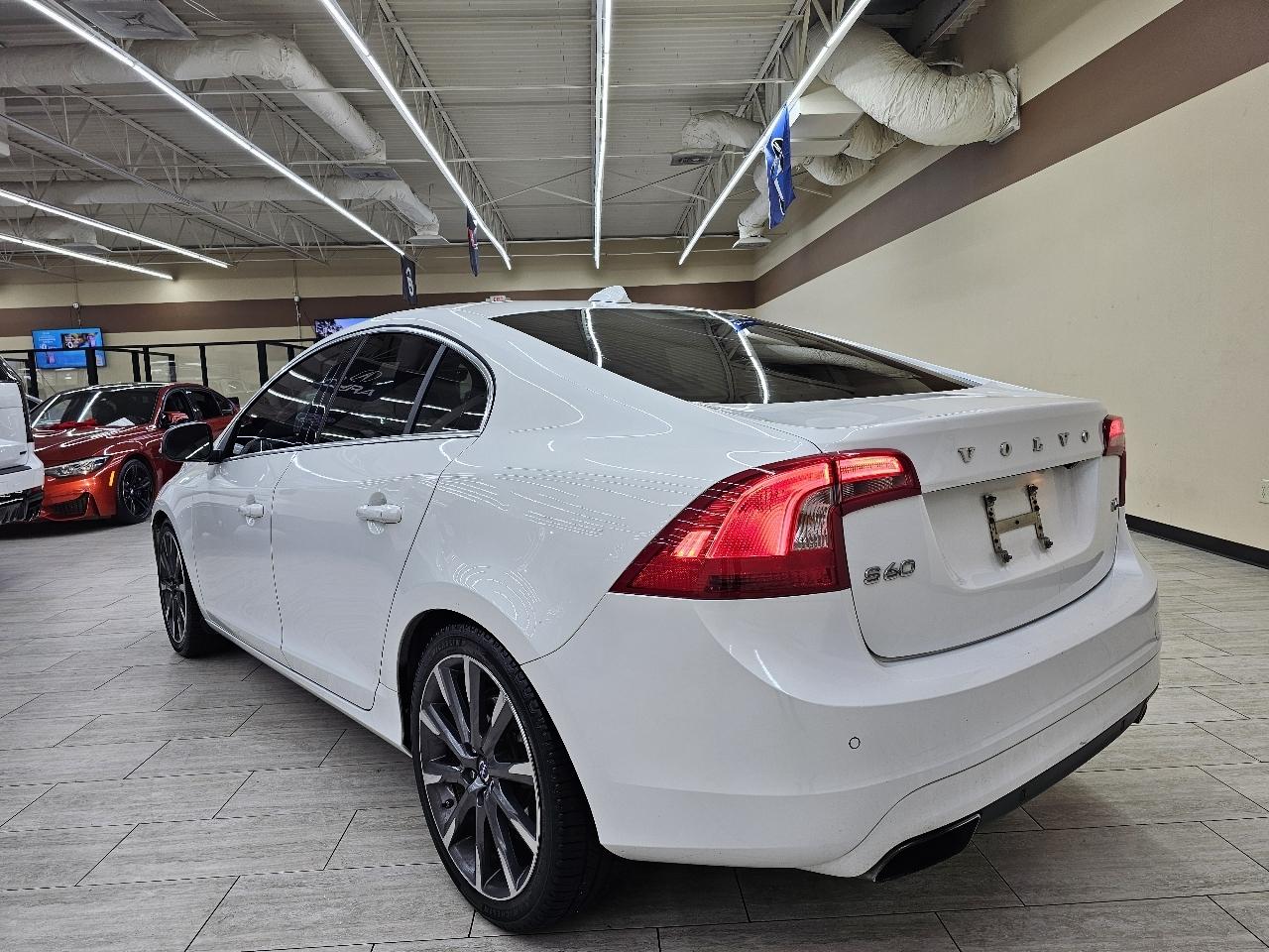 Volvo S60 2.0 Platinum 2015