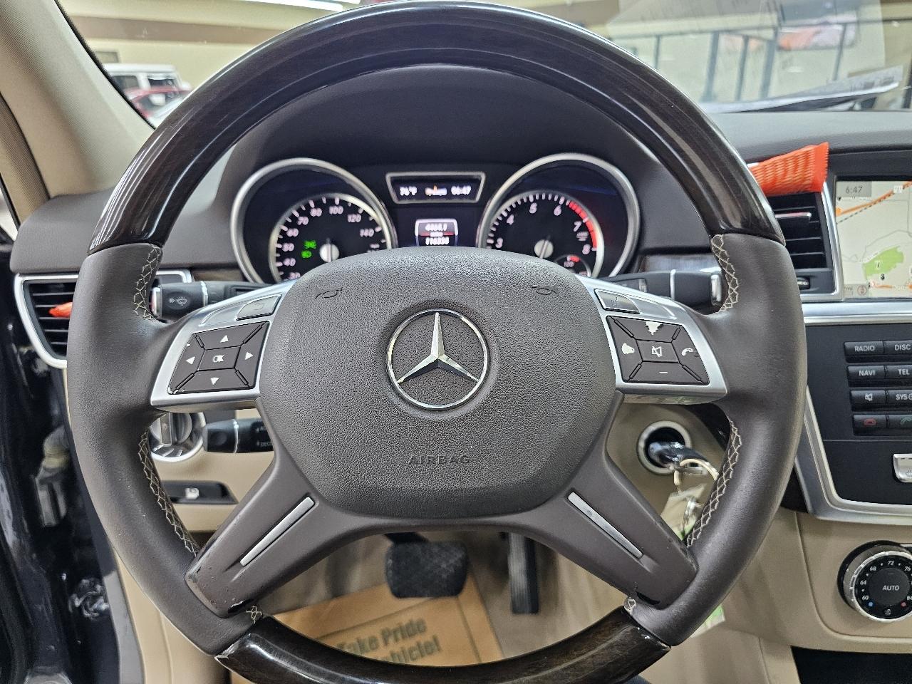 Mercedes-Benz M-Class ML350 4MATIC 2013