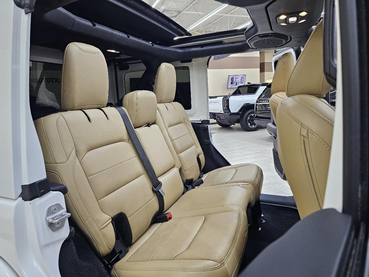 Jeep Wrangler Unlimited Sahara 2019