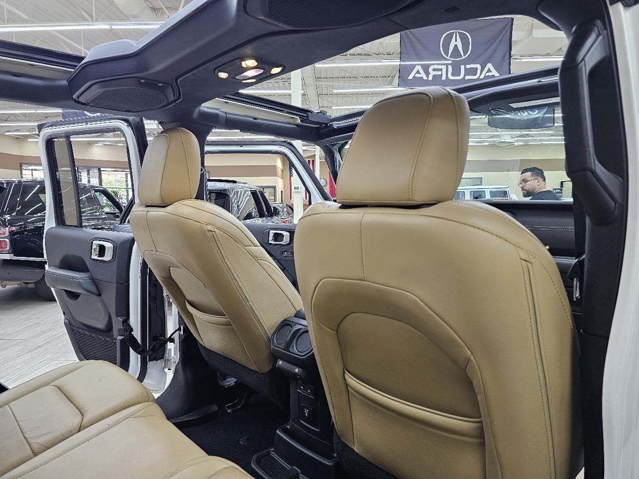 Jeep Wrangler Unlimited Sahara 2019