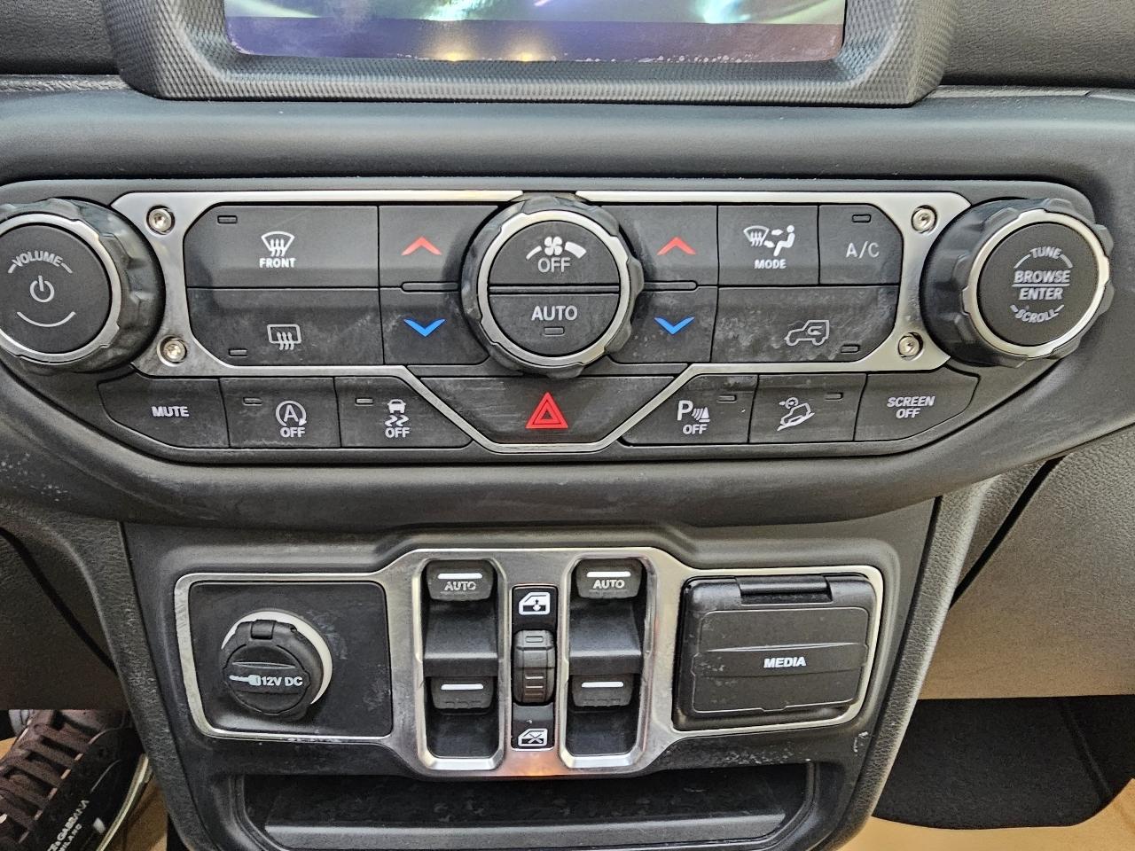 Jeep Wrangler Unlimited Sahara 2019