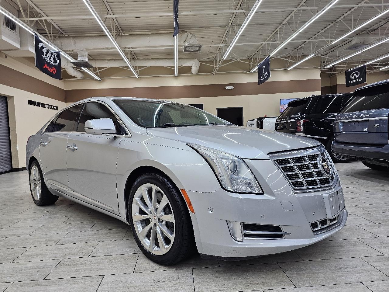 Cadillac XTS Luxury FWD 2014