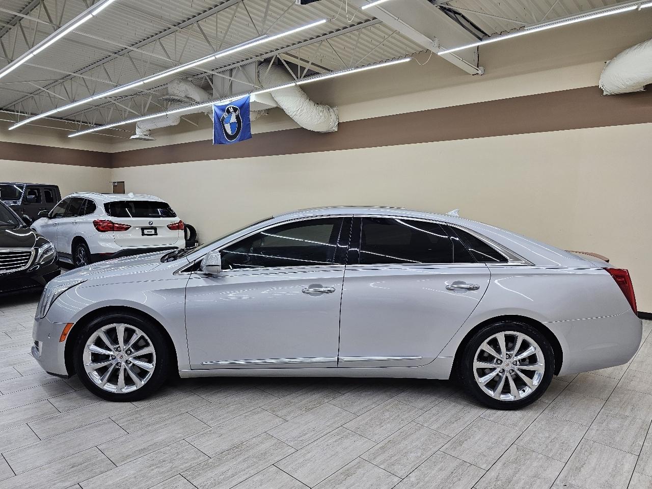 Cadillac XTS Luxury FWD 2014