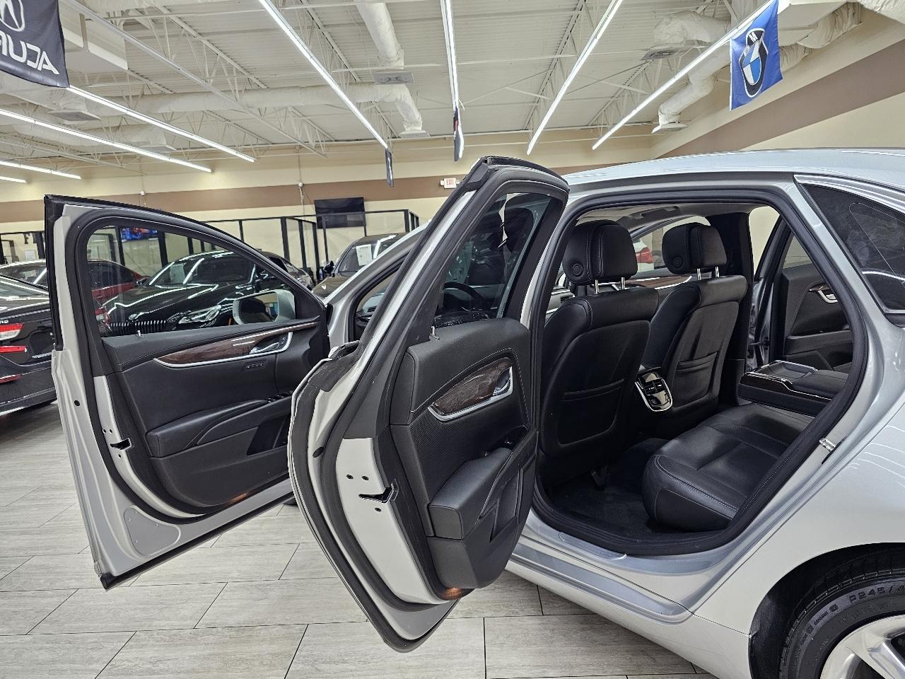 Cadillac XTS Luxury FWD 2014