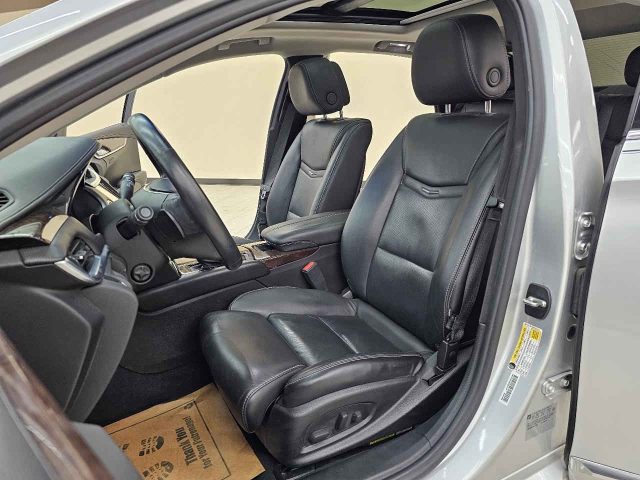 Cadillac XTS Luxury FWD 2014