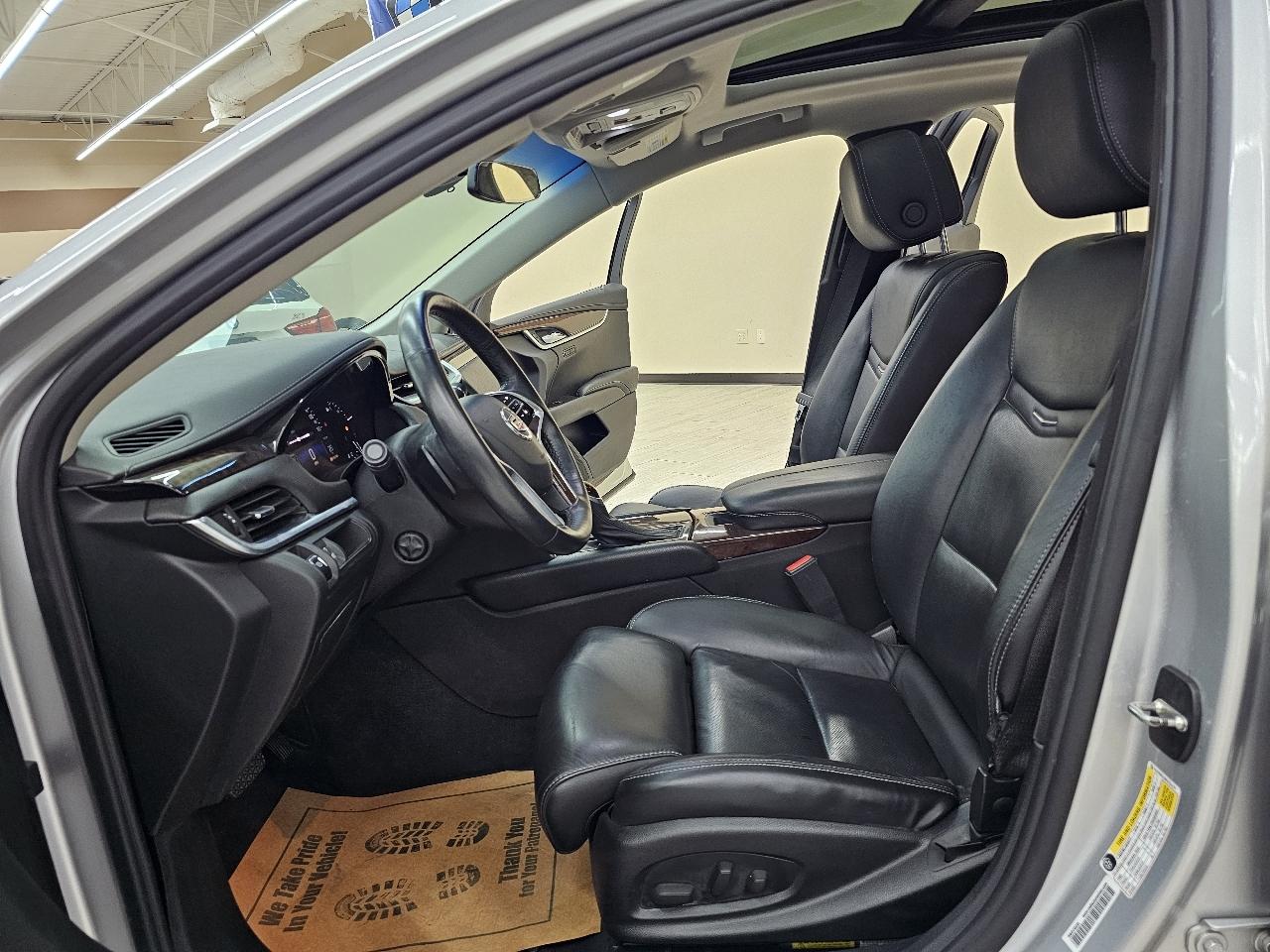 Cadillac XTS Luxury FWD 2014