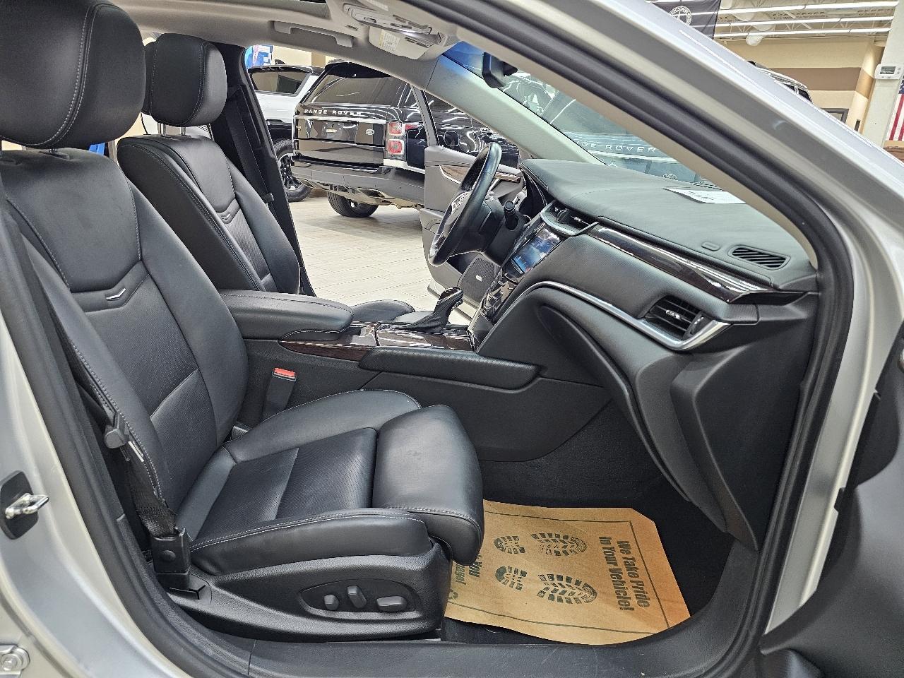 Cadillac XTS Luxury FWD 2014