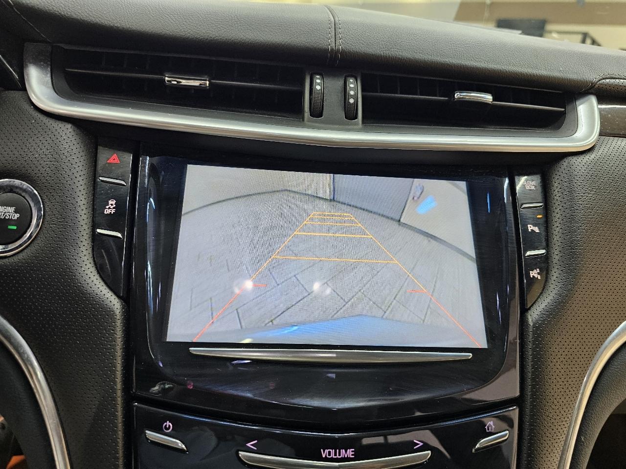 Cadillac XTS Luxury FWD 2014