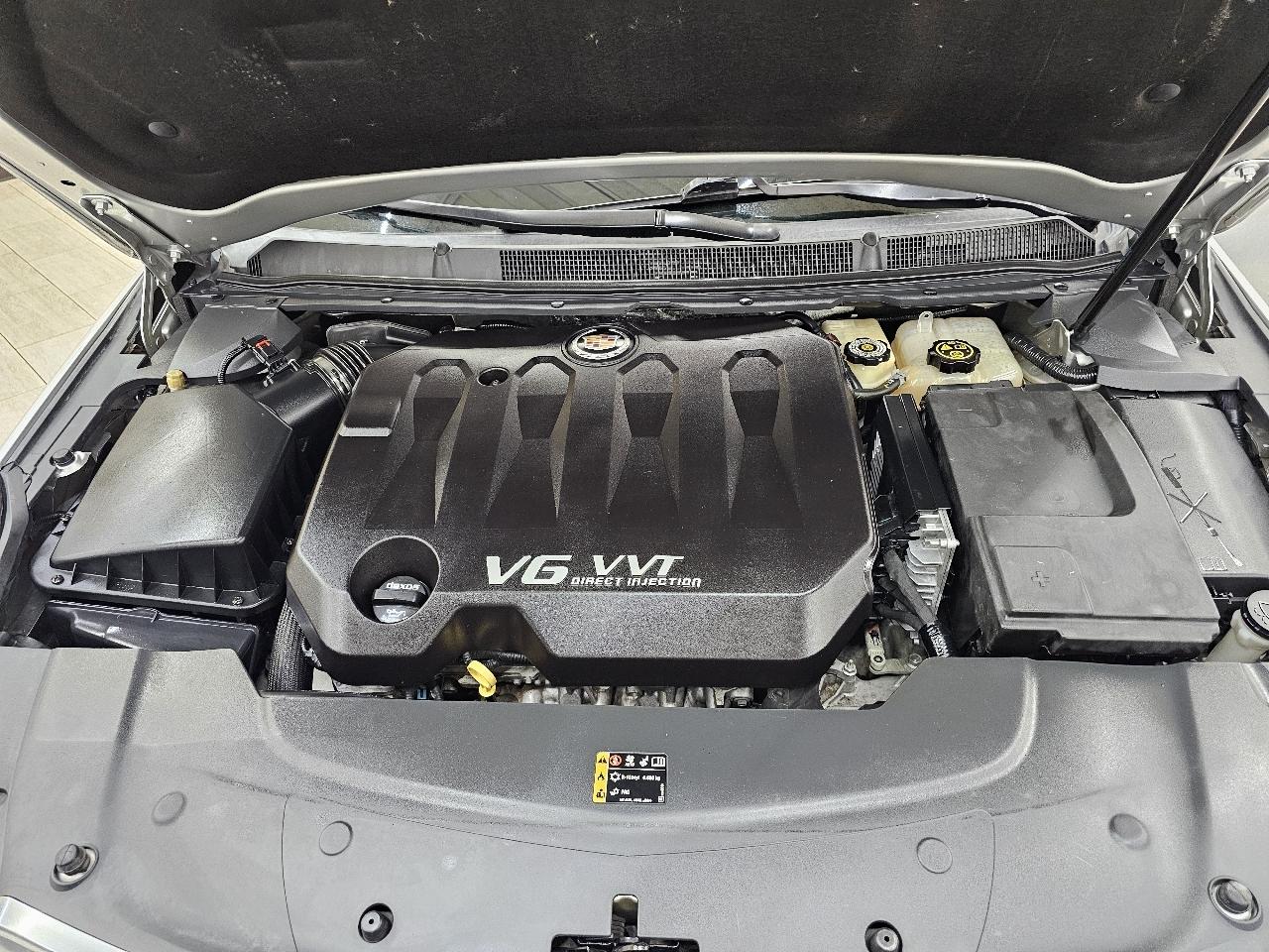 Cadillac XTS Luxury FWD 2014